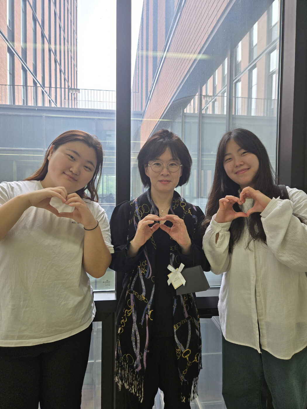 2025-스승의-날_유소영-교수님.jpeg
